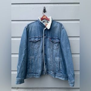 Levi’s jean jacket sherpa